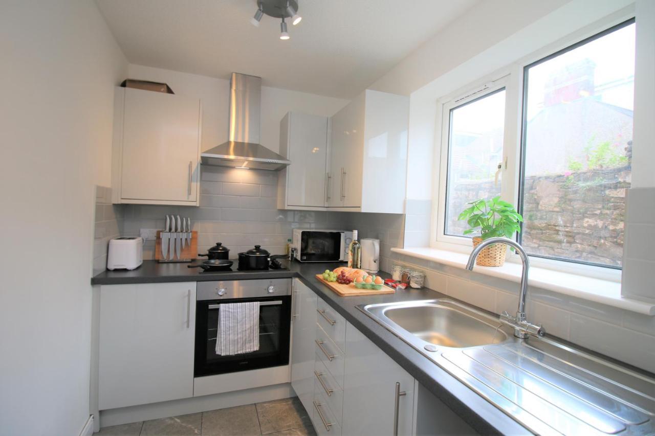 Thesiger Court Apartments - Free Private Parking - By Property Promise Кардіфф Екстер'єр фото